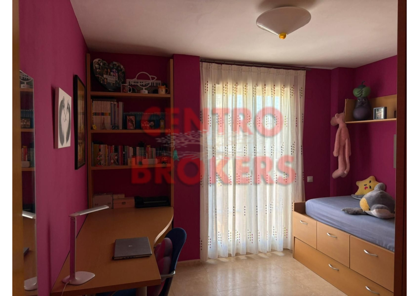 Dom szeregowy w dzielnicy  Bulevar de Jucar Cullera